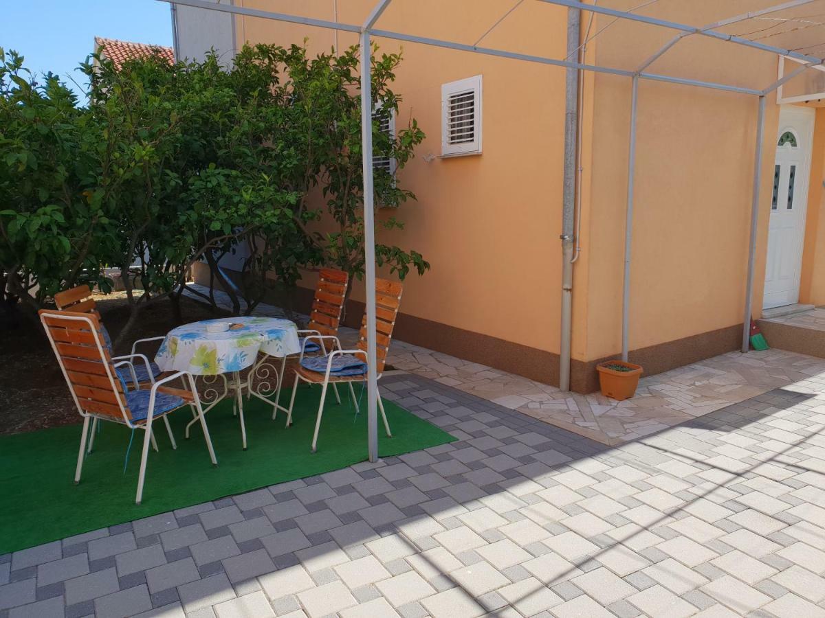 Apartments Alma Orebić Esterno foto